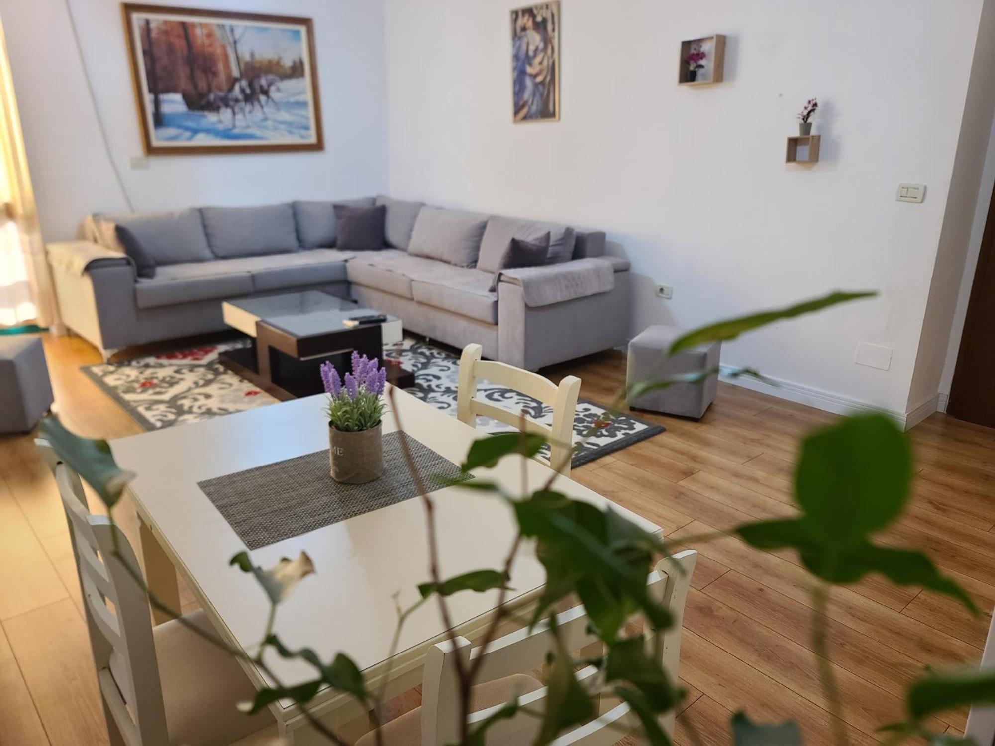 Apartament Center Tirana Extérieur photo