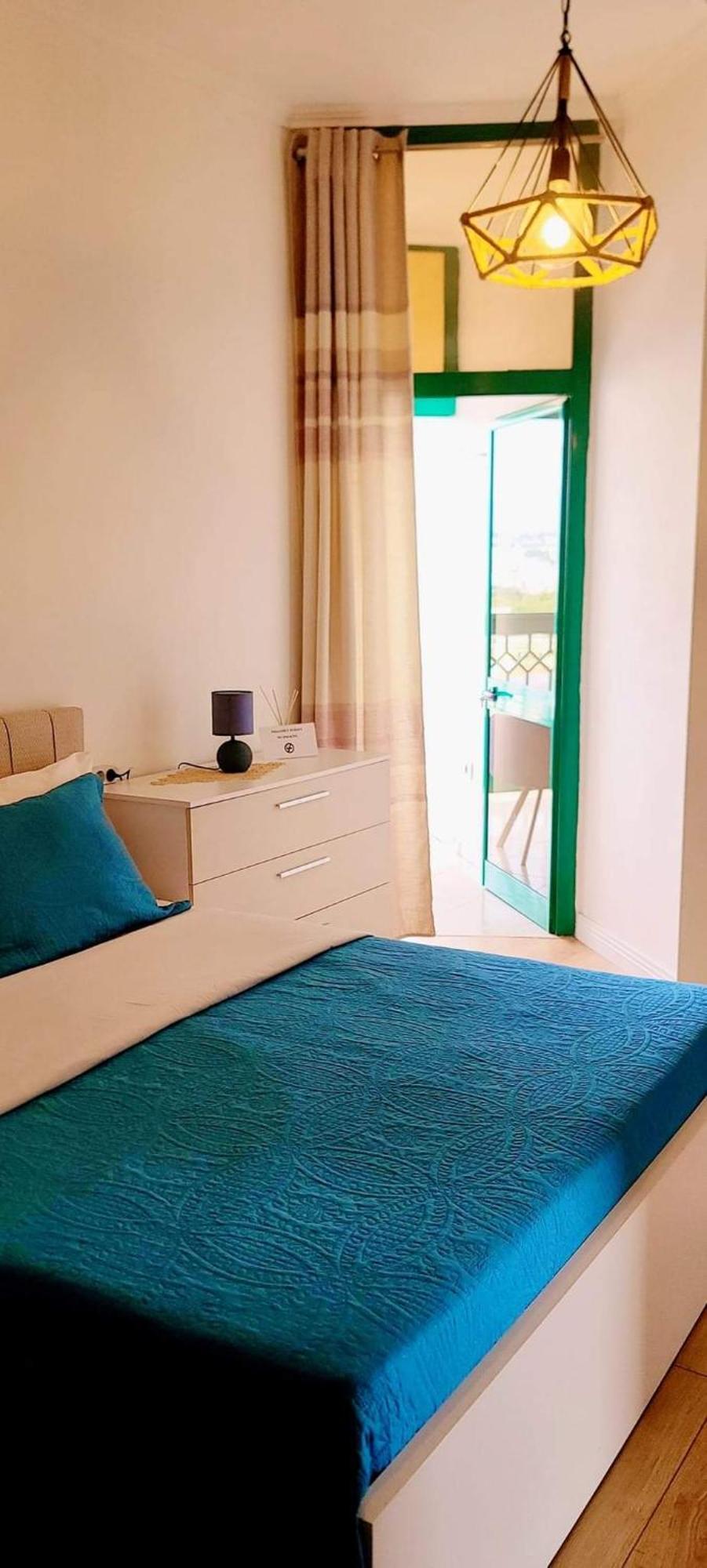 Apartament Center Tirana Extérieur photo
